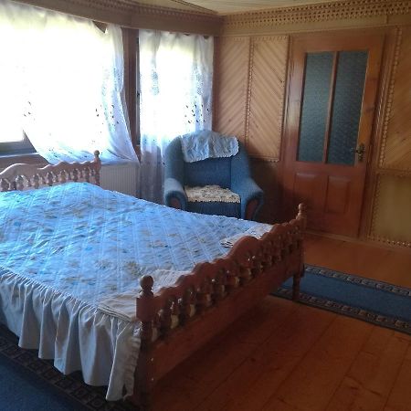 Villa Gutsulska Oselya Krivopol'ye Esterno foto