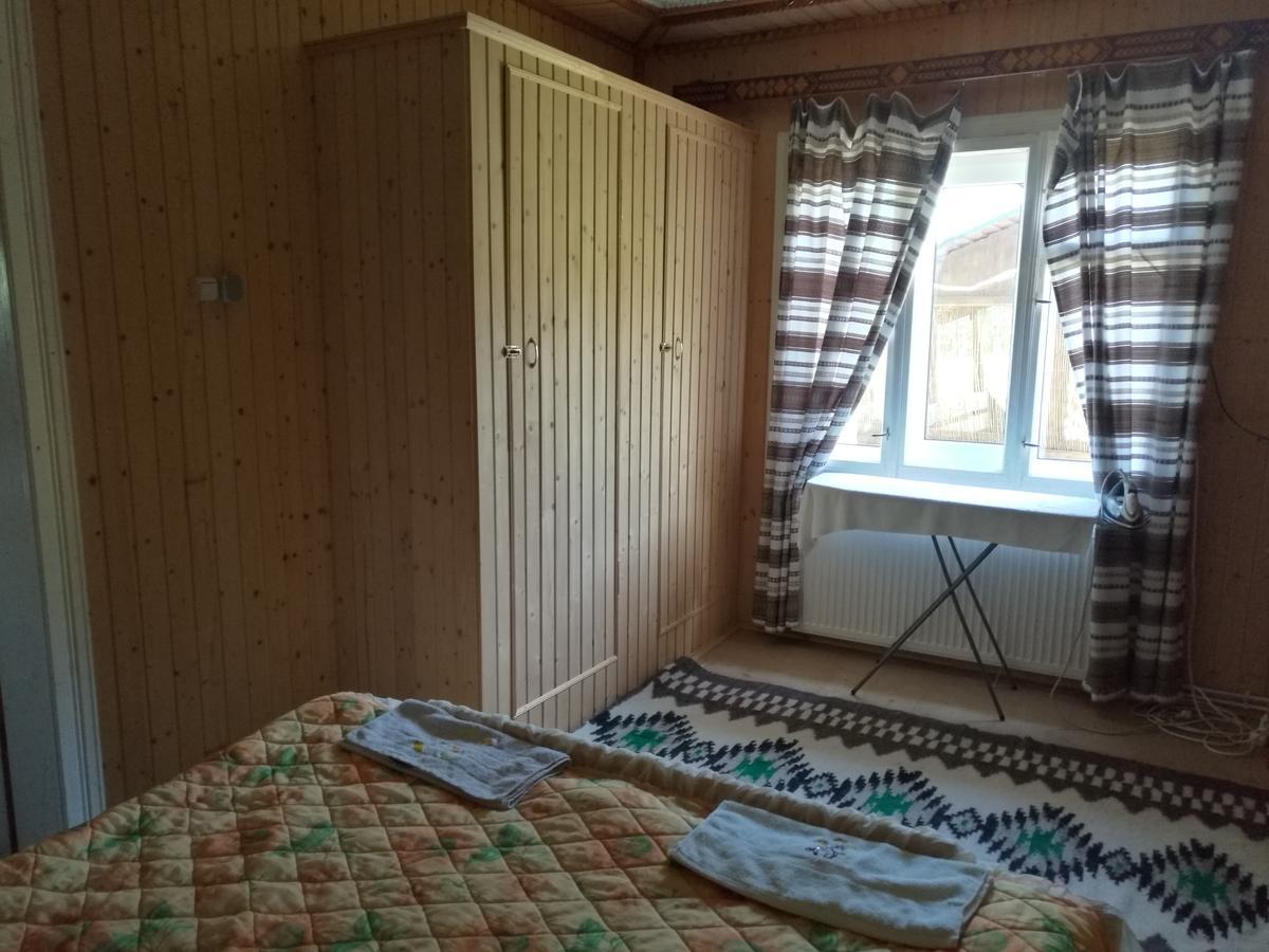 Villa Gutsulska Oselya Krivopol'ye Esterno foto